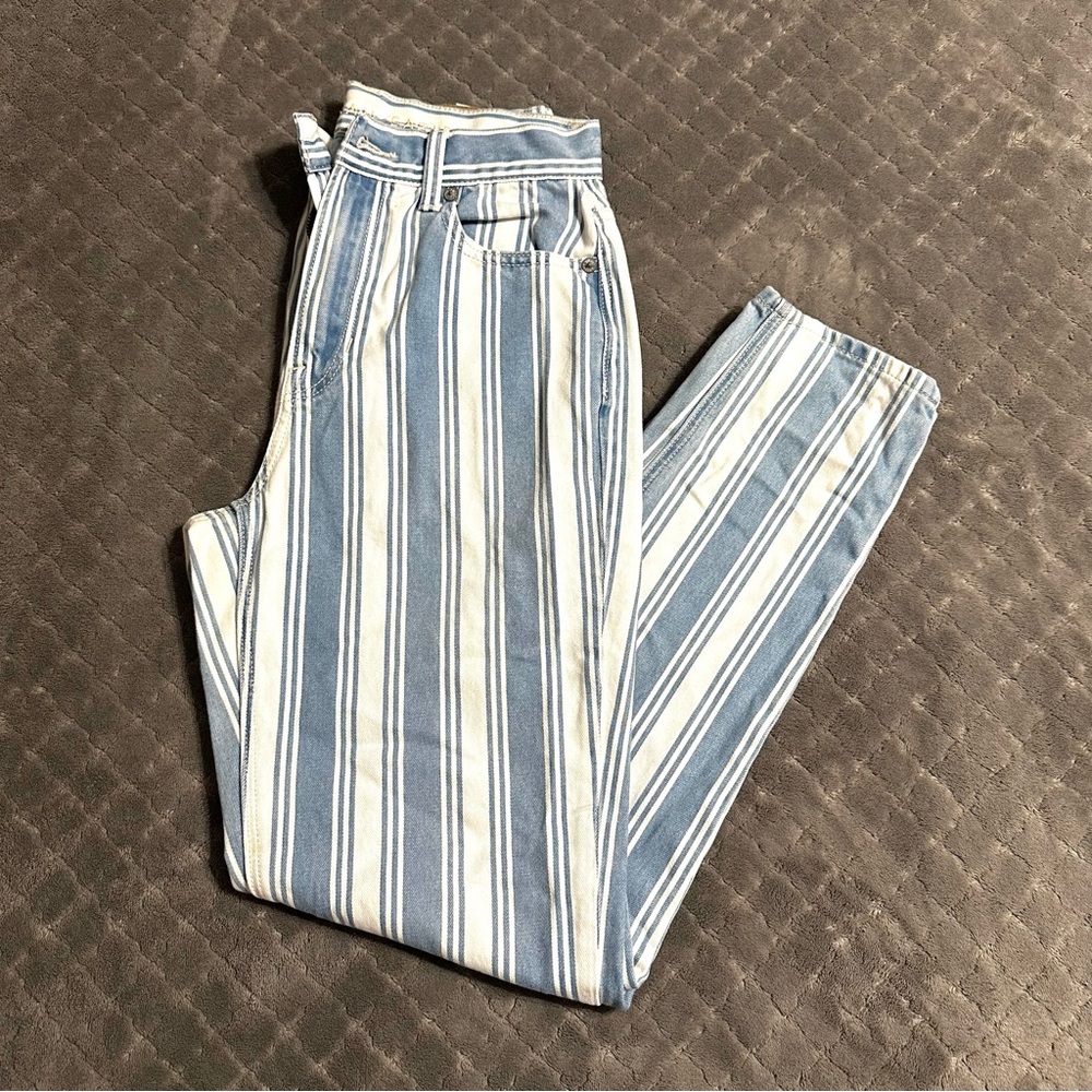 Vintage American Eagle jeans.